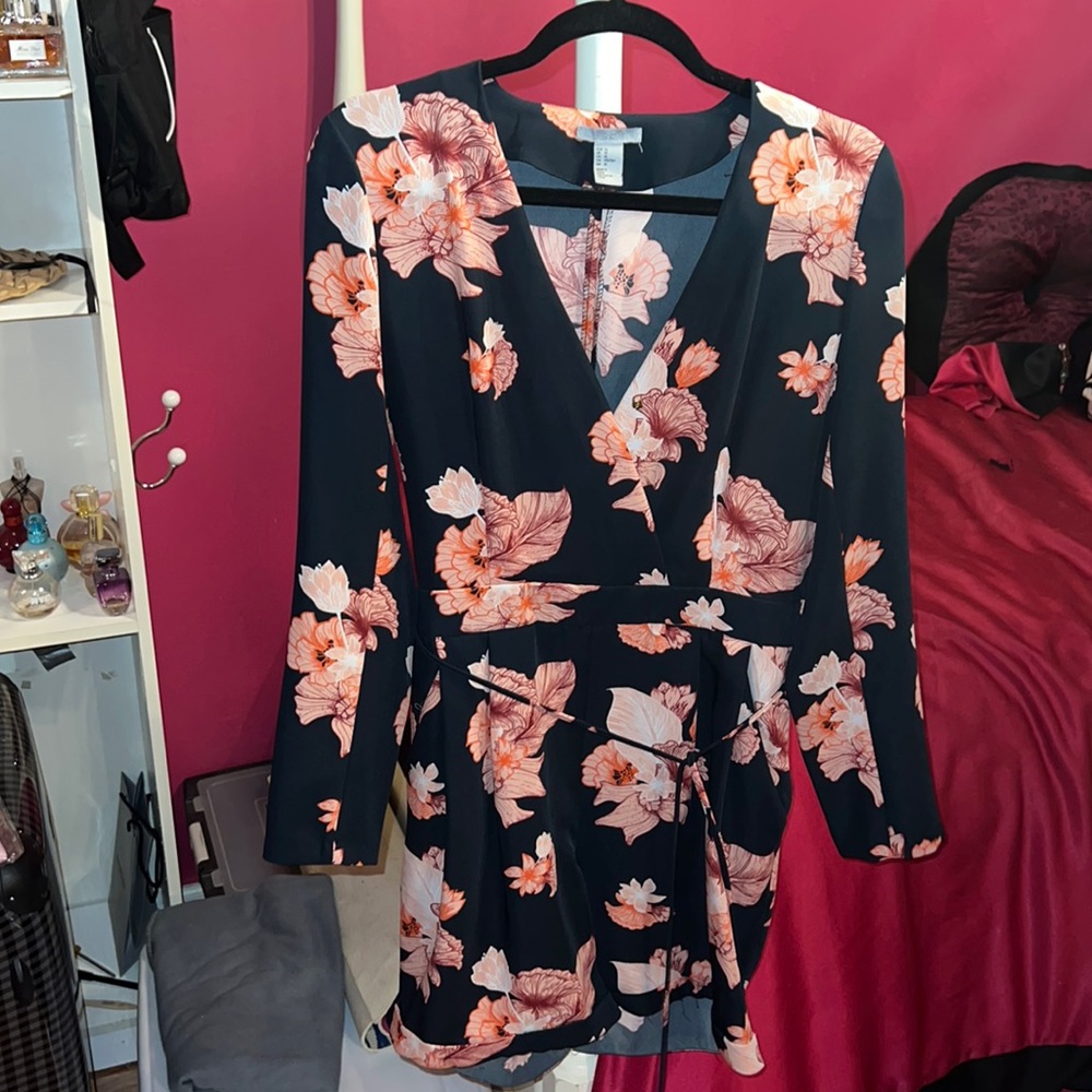 H&M Romper - Picture 2 of 6